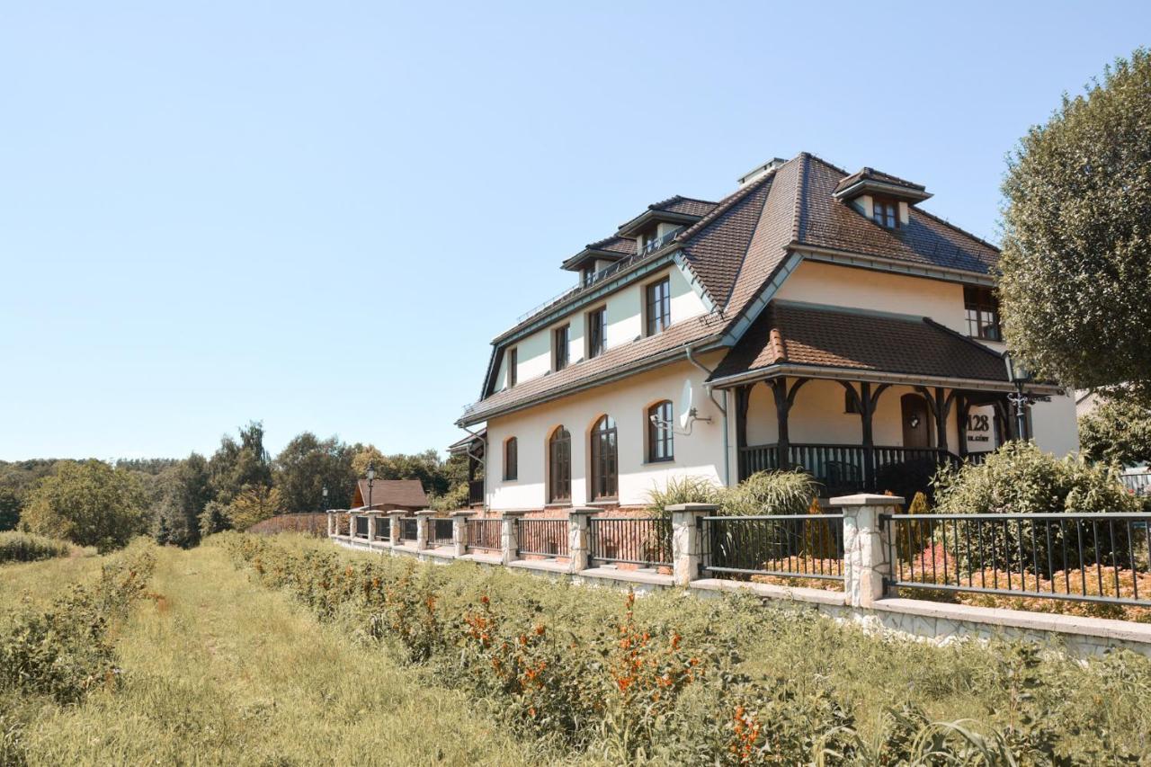 Quo Vadis Lounge Bed & Breakfast Kazimierz Dolny Exterior photo